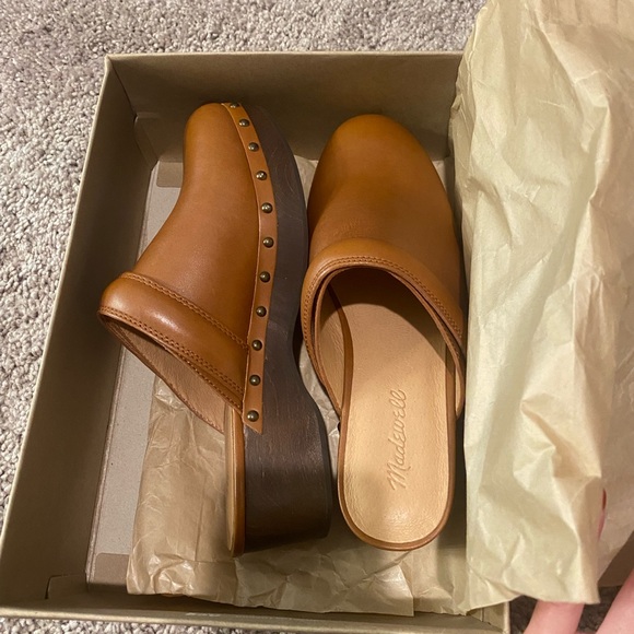 Madewell English Saddle Clogs - Picture 5 of 6